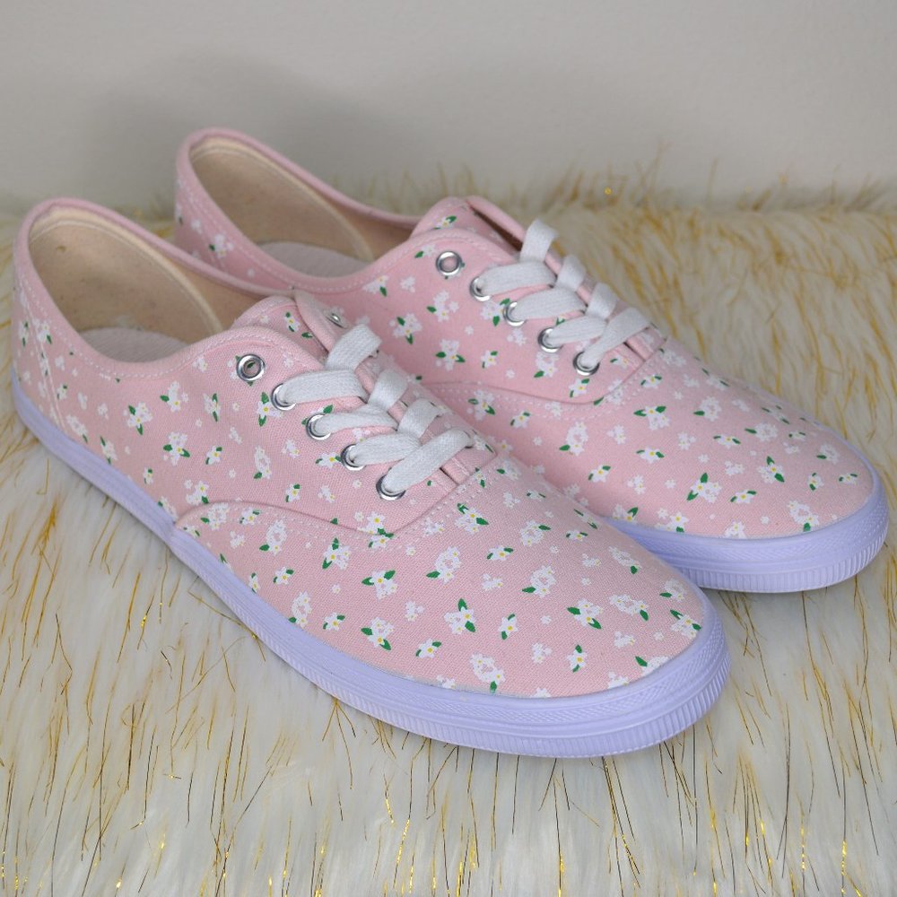 American Eagle Baby Pink Floral Sneakers